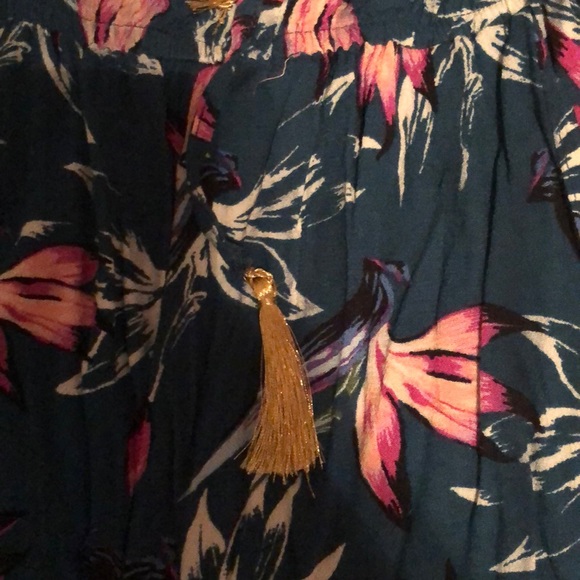 Off the shoulder romper - Picture 3 of 4